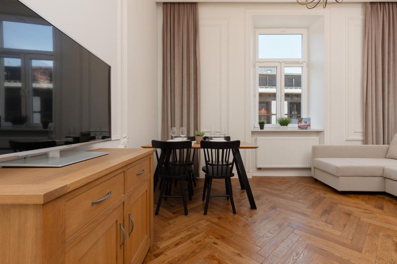 Apartment Strzelecka Old Town Cracow By Renters Prestige Краков Экстерьер фото