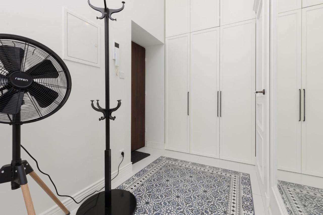 Apartment Strzelecka Old Town Cracow By Renters Prestige Краков Экстерьер фото